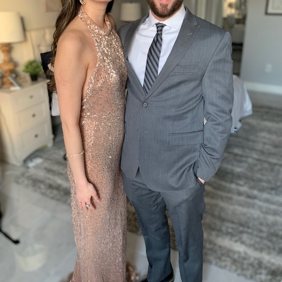 Sequined dress! - Picture 6 of 6